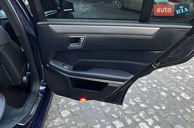 Седан Mercedes-Benz E-Class 2015 в 