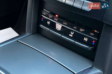 Седан Mercedes-Benz E-Class 2015 в 