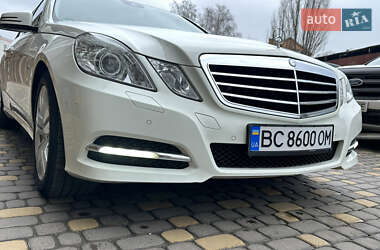 Седан Mercedes-Benz E-Class 2011 в Виннице