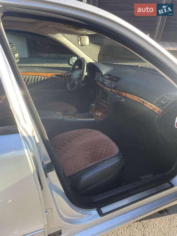 Седан Mercedes-Benz E-Class 2007 в Одесі