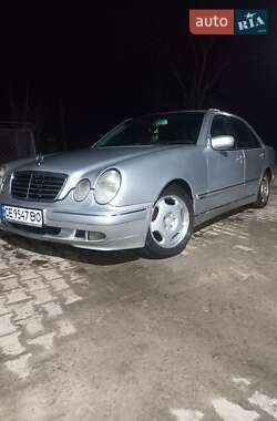 Седан Mercedes-Benz E-Class 2000 в Глибокій