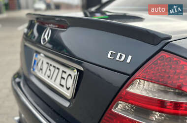 Седан Mercedes-Benz E-Class 2003 в 
