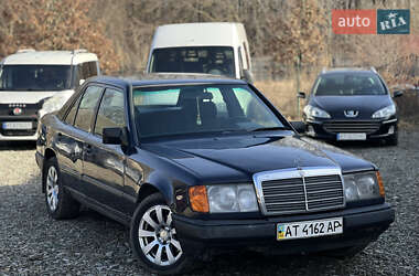 Седан Mercedes-Benz E-Class 1989 в Ивано-Франковске