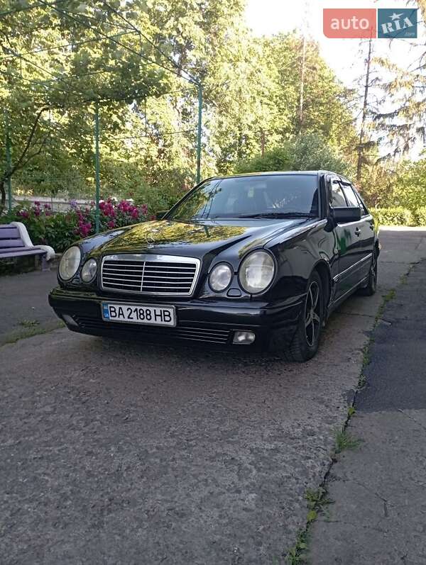Mercedes-Benz E-Class 1998