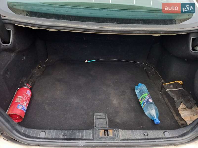 Седан Mercedes-Benz E-Class 2006 в Киеве фото 7 Седан Mercedes-Benz E-Class 2006 в Киеве