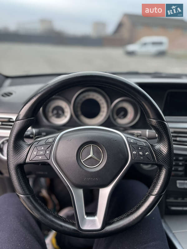 Седан Mercedes-Benz E-Class 2014 в Виннице
