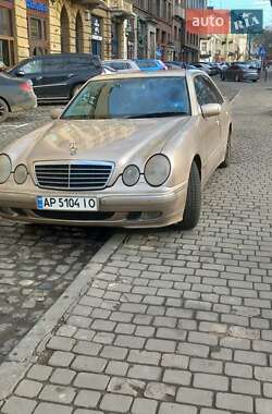 Седан Mercedes-Benz E-Class 2000 в Запоріжжі