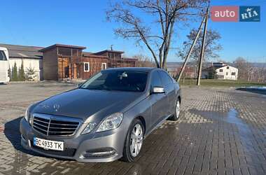 Седан Mercedes-Benz E-Class 2012 в Тернополі