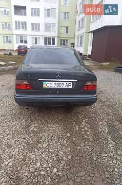 Седан Mercedes-Benz E-Class 1994 в 