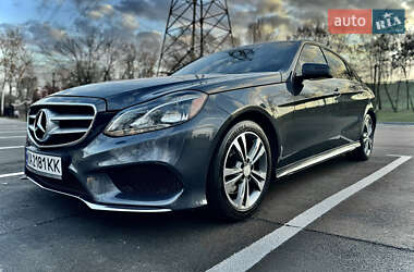 Седан Mercedes-Benz E-Class 2013 в 