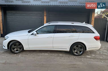 Універсал Mercedes-Benz E-Class 2013 в Яворові