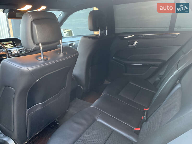 Универсал Mercedes-Benz E-Class 2013 в Яворове