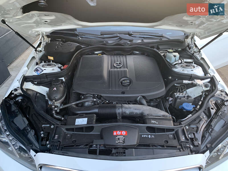 Универсал Mercedes-Benz E-Class 2013 в Яворове