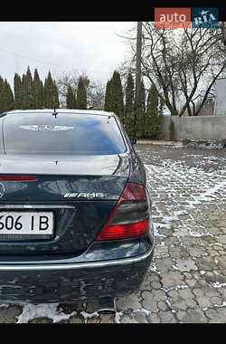 Седан Mercedes-Benz E-Class 2002 в Дядьковичах