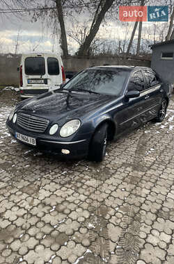 Седан Mercedes-Benz E-Class 2002 в Дядьковичах