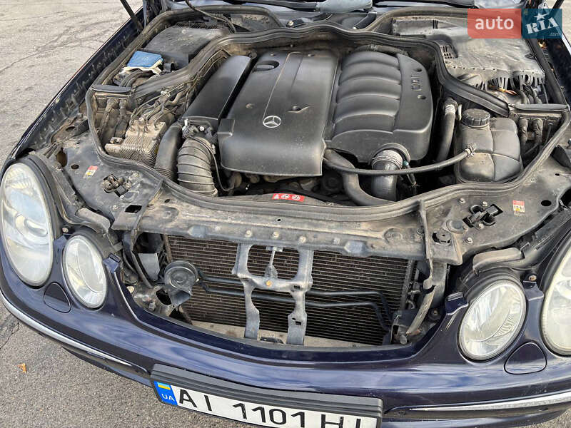 Седан Mercedes-Benz E-Class 2006 в Обухове
