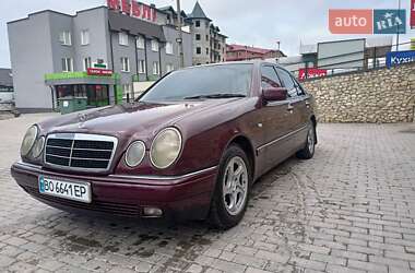 Седан Mercedes-Benz E-Class 1998 в Тернополе