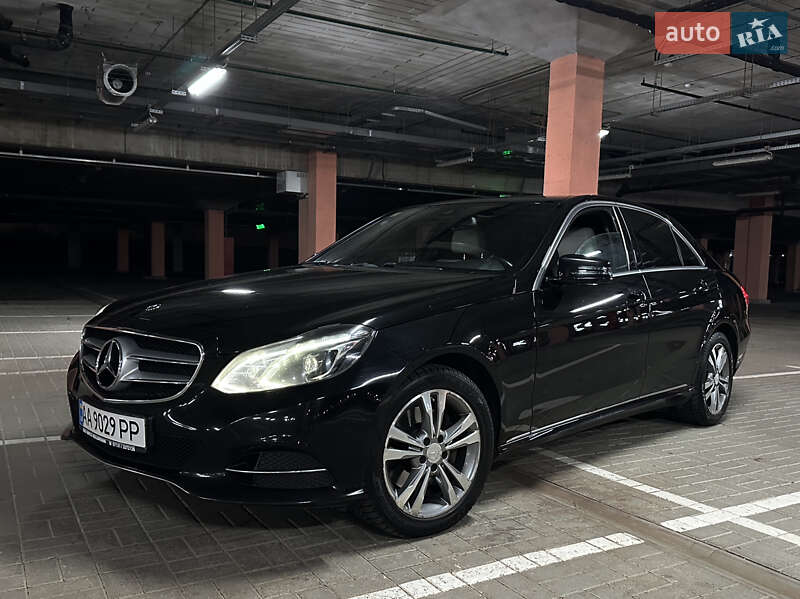Седан Mercedes-Benz E-Class 2014 в 