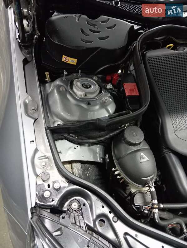 Универсал Mercedes-Benz E-Class 2014 в Щирце фото 13 Универсал Mercedes-Benz E-Class 2014 в Щирце