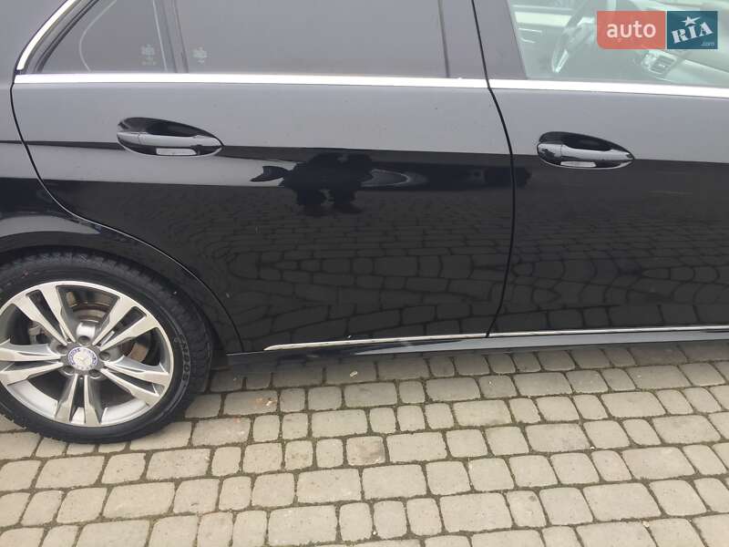 Седан Mercedes-Benz E-Class 2014 в Черновцах