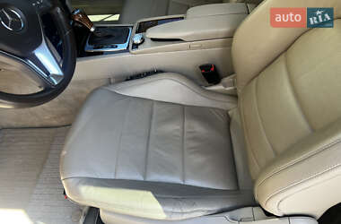 Купе Mercedes-Benz E-Class 2012 в 