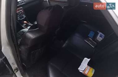 Седан Mercedes-Benz E-Class 1993 в 