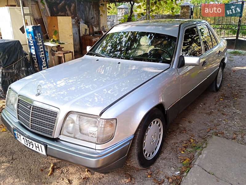 Седан Mercedes-Benz E-Class 1994 в Івано-Франківську