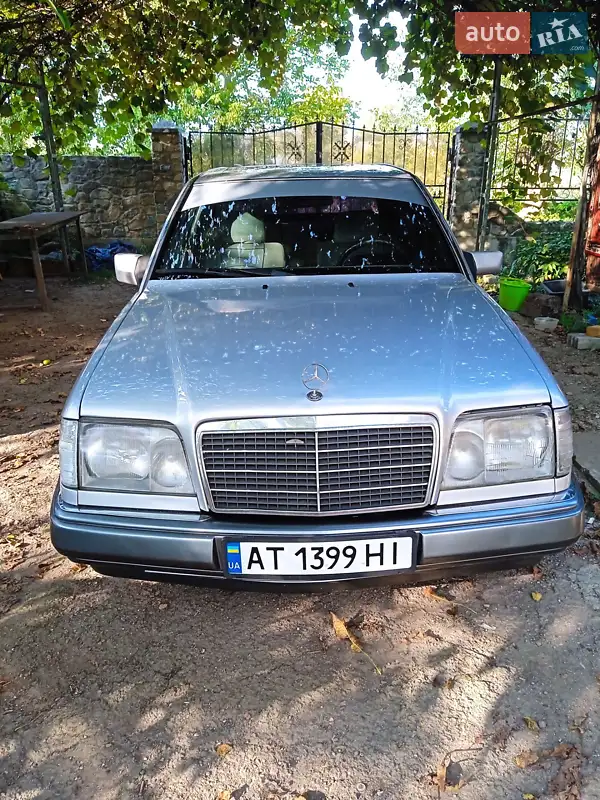 Mercedes-Benz E-Class 1994