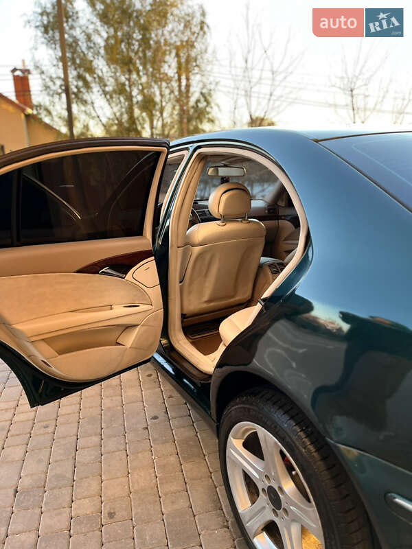 Седан Mercedes-Benz E-Class 2002 в Виннице