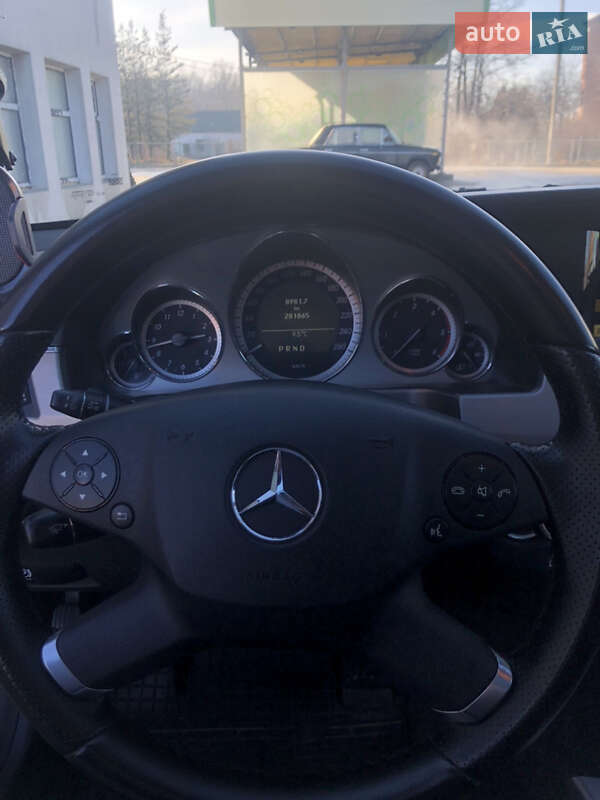 Універсал Mercedes-Benz E-Class 2010 в Сторожинці