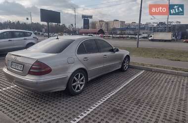 Седан Mercedes-Benz E-Class 2004 в Києві