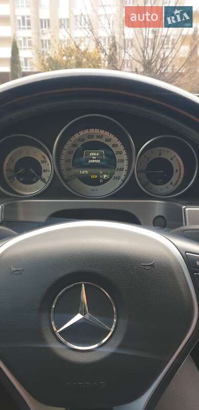 Седан Mercedes-Benz E-Class 2013 в Хмельницком