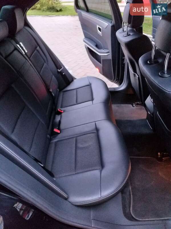 Седан Mercedes-Benz E-Class 2013 в Хмельницком