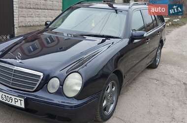 Універсал Mercedes-Benz E-Class 2000 в Запоріжжі