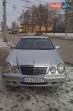 Седан Mercedes-Benz E-Class 2001 в Харкові