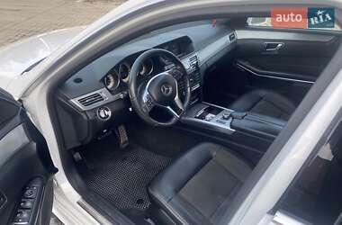Седан Mercedes-Benz E-Class 2015 в 