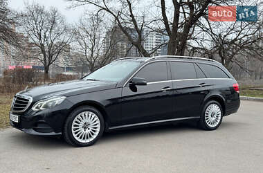 Універсал Mercedes-Benz E-Class 2013 в Києві