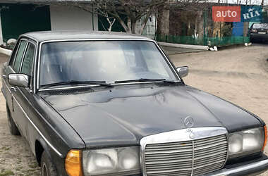 Седан Mercedes-Benz E-Class 1976 в Покрові