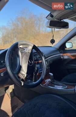 Седан Mercedes-Benz E-Class 2008 в 