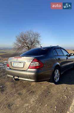 Седан Mercedes-Benz E-Class 2008 в 