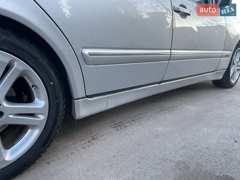 Седан Mercedes-Benz E-Class 2001 в Сокалі