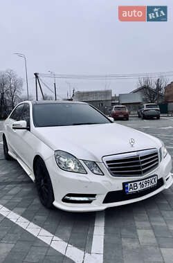 Седан Mercedes-Benz E-Class 2012 в Вінниці