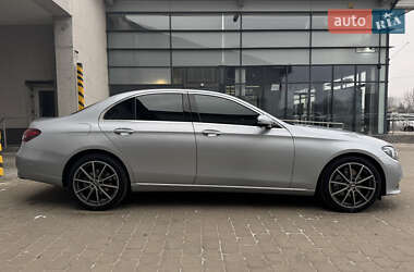 Седан Mercedes-Benz E-Class 2020 в Луцьку