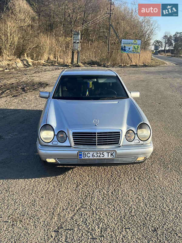 Mercedes-Benz E-Class 1998