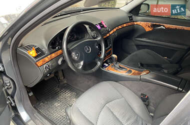 Універсал Mercedes-Benz E-Class 2005 в 