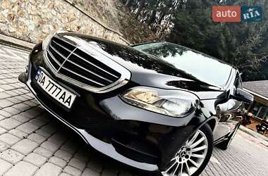 Седан Mercedes-Benz E-Class 2013 в Солотвине