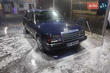 Седан Mercedes-Benz E-Class 1990 в Каменец-Подольском