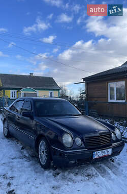 Седан Mercedes-Benz E-Class 1995 в Ковеле