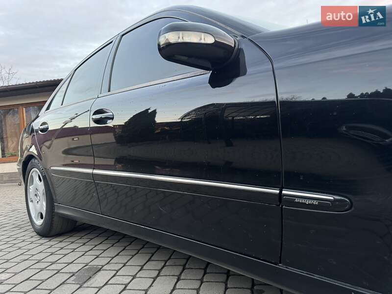 Седан Mercedes-Benz E-Class 2002 в Приборжавском