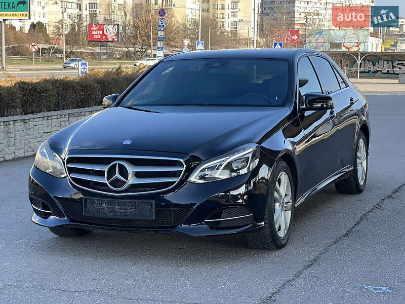 Седан Mercedes-Benz E-Class 2013 в Запоріжжі